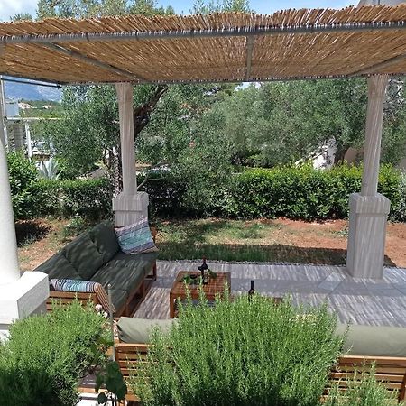 My Mediterranean Villa With Huge Garden And Own Parking Лумбарда Екстер'єр фото