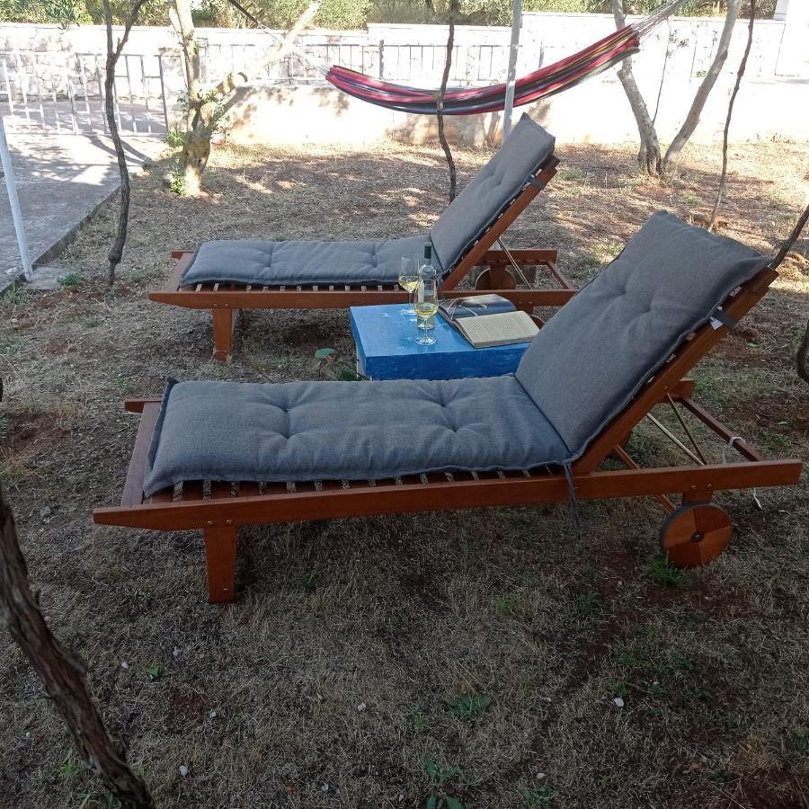 My Mediterranean Villa With Huge Garden And Own Parking Лумбарда Екстер'єр фото